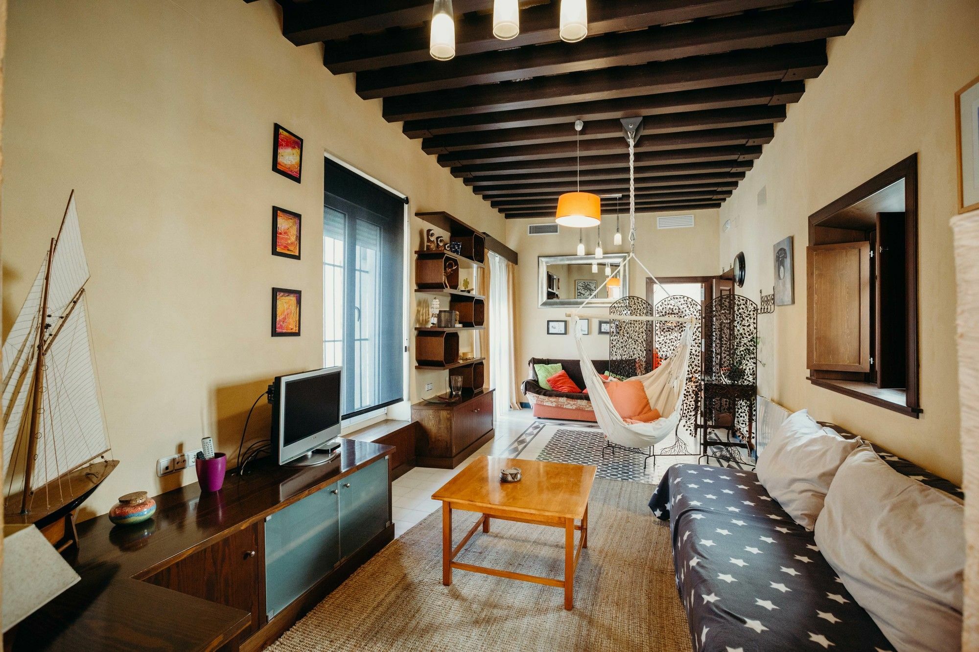 דירות קדיז Loft Del Arte מראה חיצוני תמונה